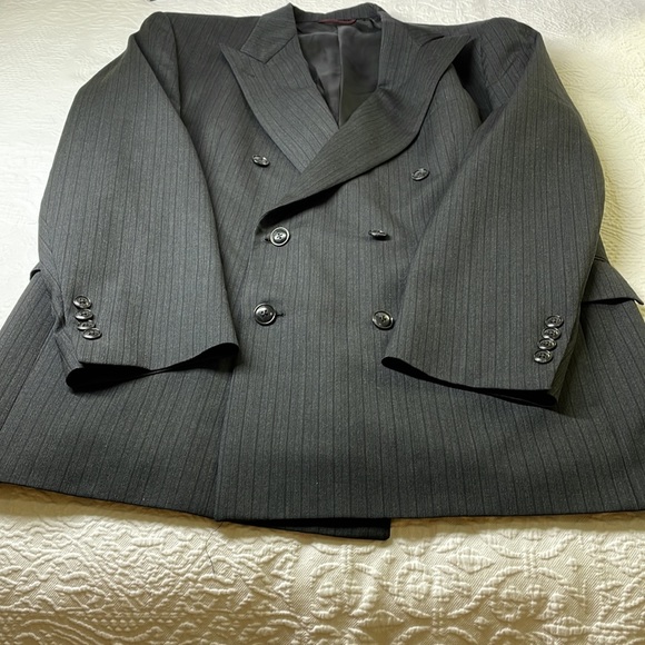 ⭐️Hart Schaffner Marx 42L Mens dbl breasted pure virgin wool black suit coat EUC - Picture 4 of 8
